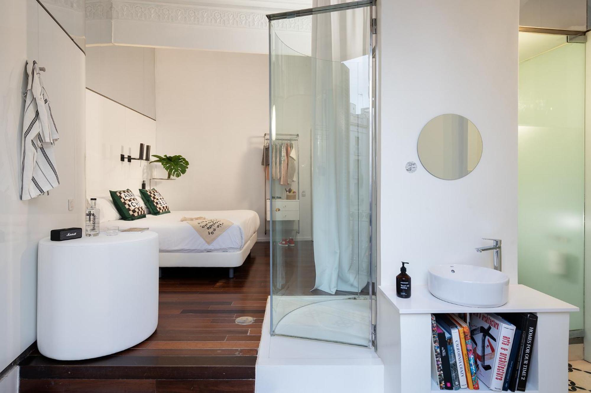 Chic & Basic Born Boutique Hotel Barcelona Exterior photo