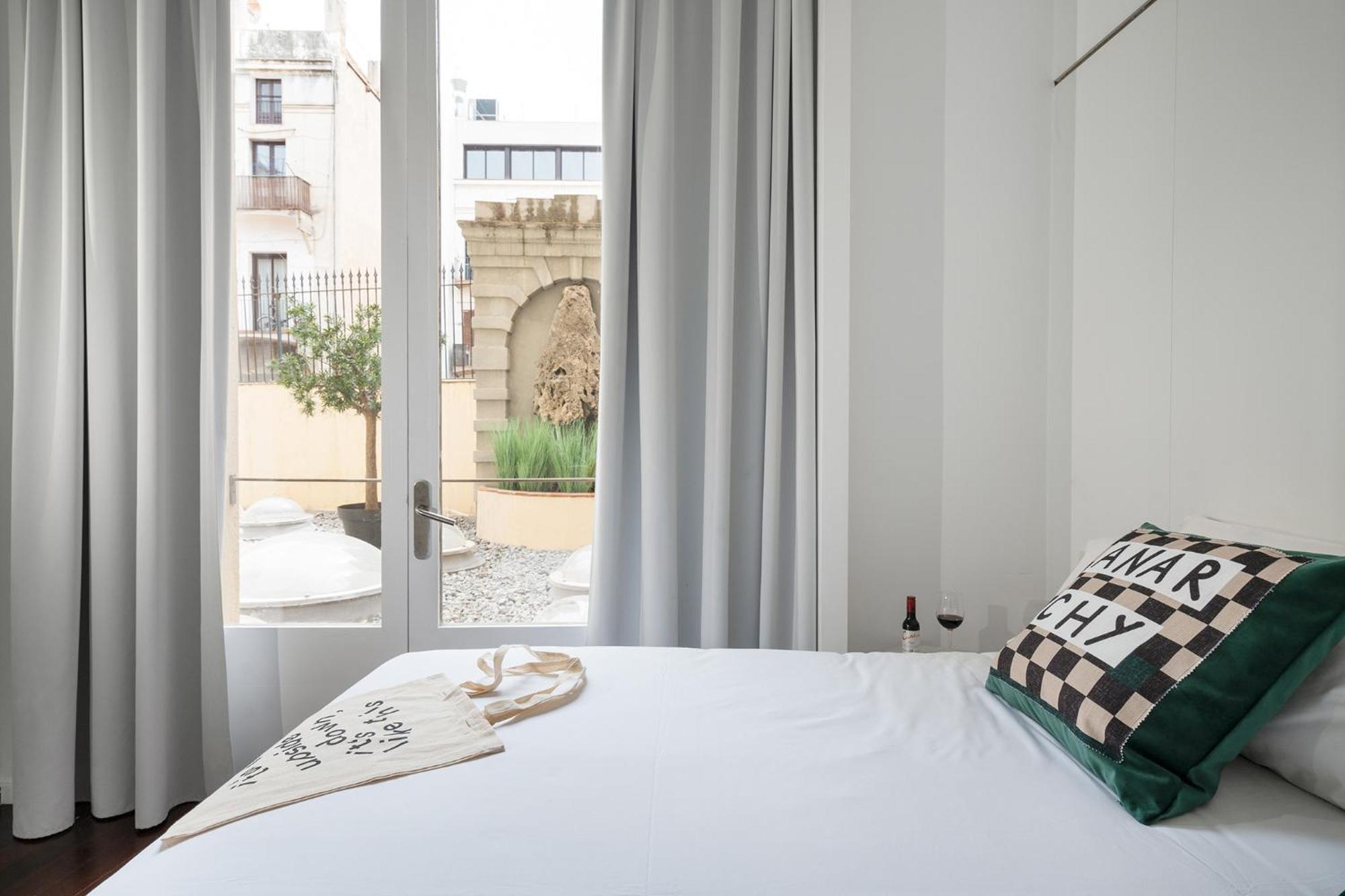 Chic & Basic Born Boutique Hotel Barcelona Exterior photo