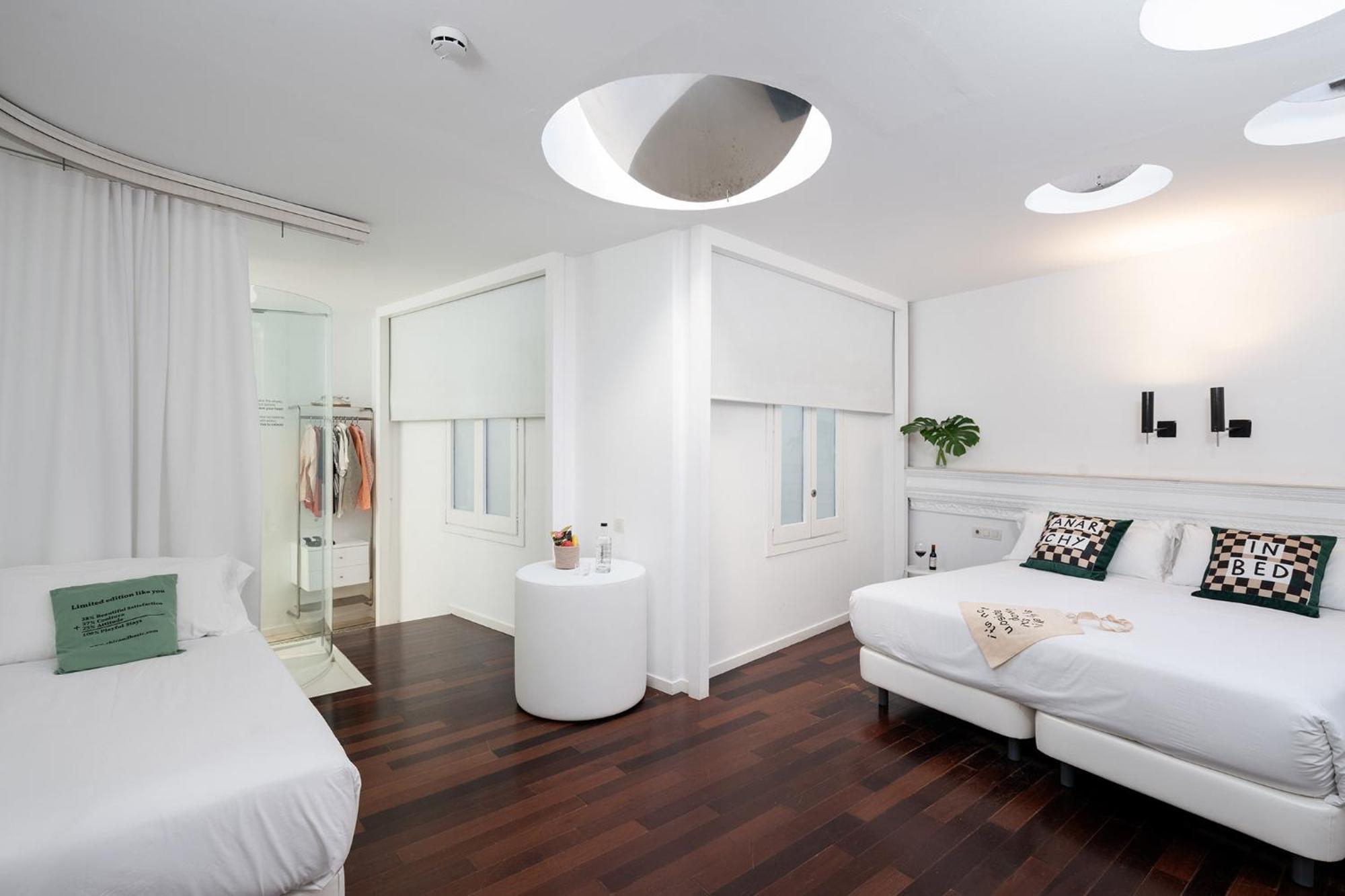 Chic & Basic Born Boutique Hotel Barcelona Exterior photo