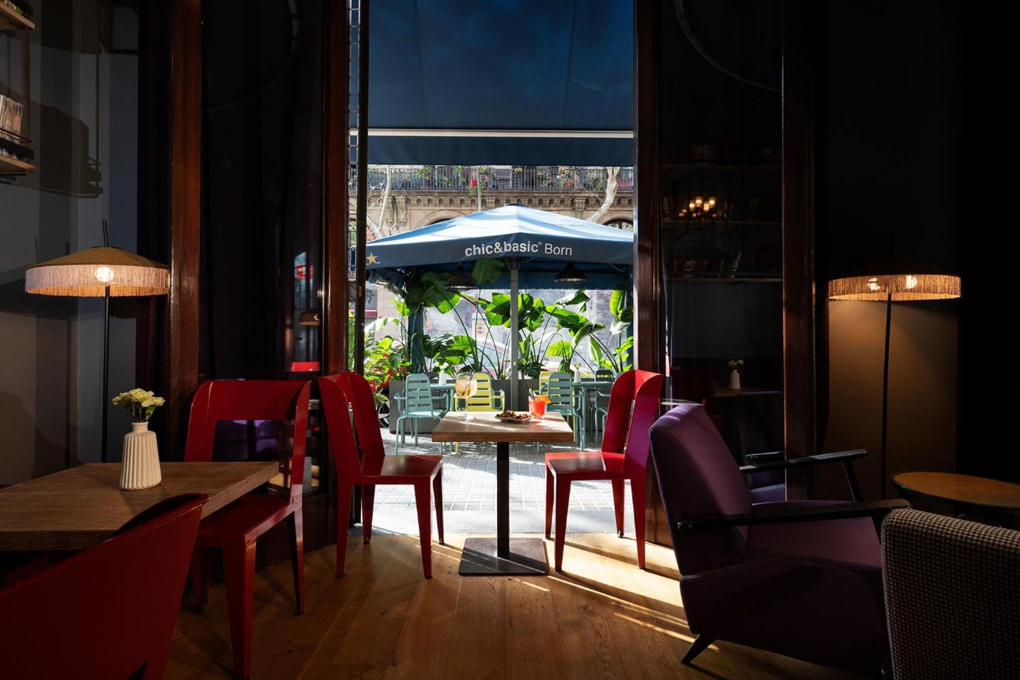 Chic & Basic Born Boutique Hotel Barcelona Exterior photo
