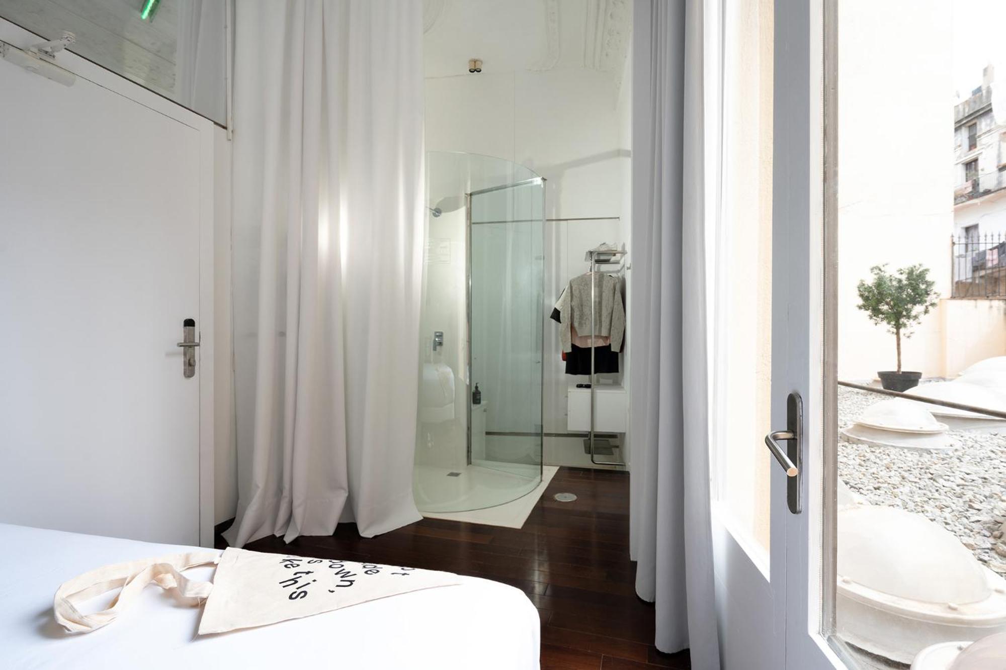 Chic & Basic Born Boutique Hotel Barcelona Exterior photo
