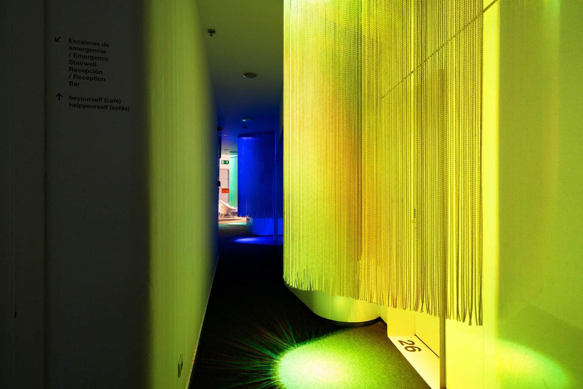 Chic & Basic Born Boutique Hotel Barcelona Exterior photo